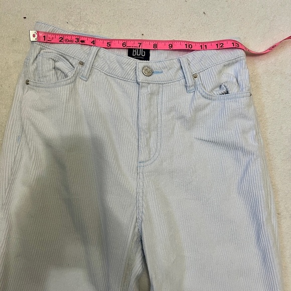BDG Urban Outfitters Mom High-Rise Corduroy Pants - Size 26 - Picture 3 of 12